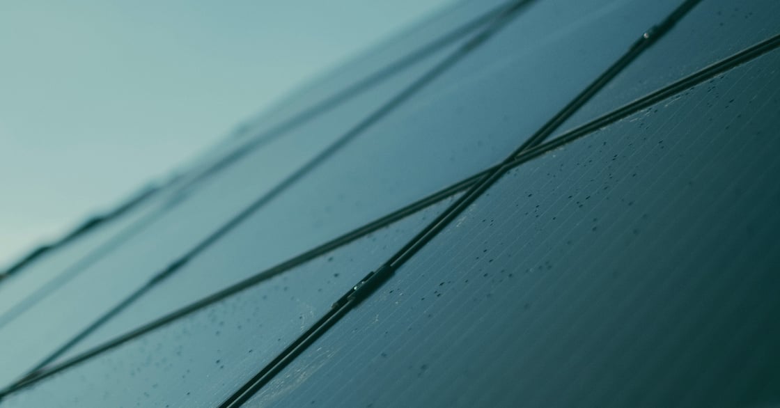 Global compliance risk & OEM energy storage pivots